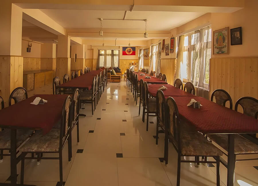 Hotel Dekyid Keylong Ladakh India (Dining Room)