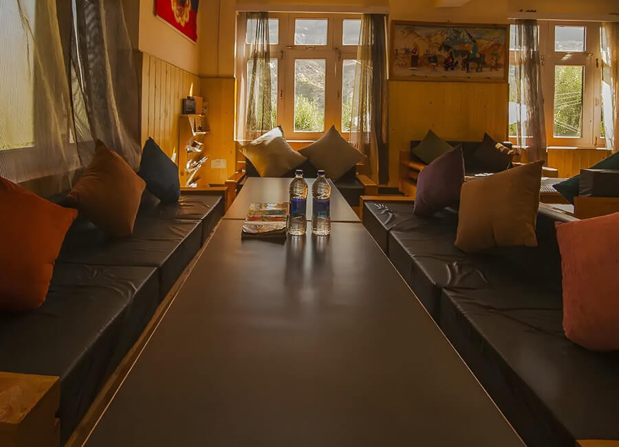 Hotel Dekyid Keylong Ladakh India (Lobby Area)