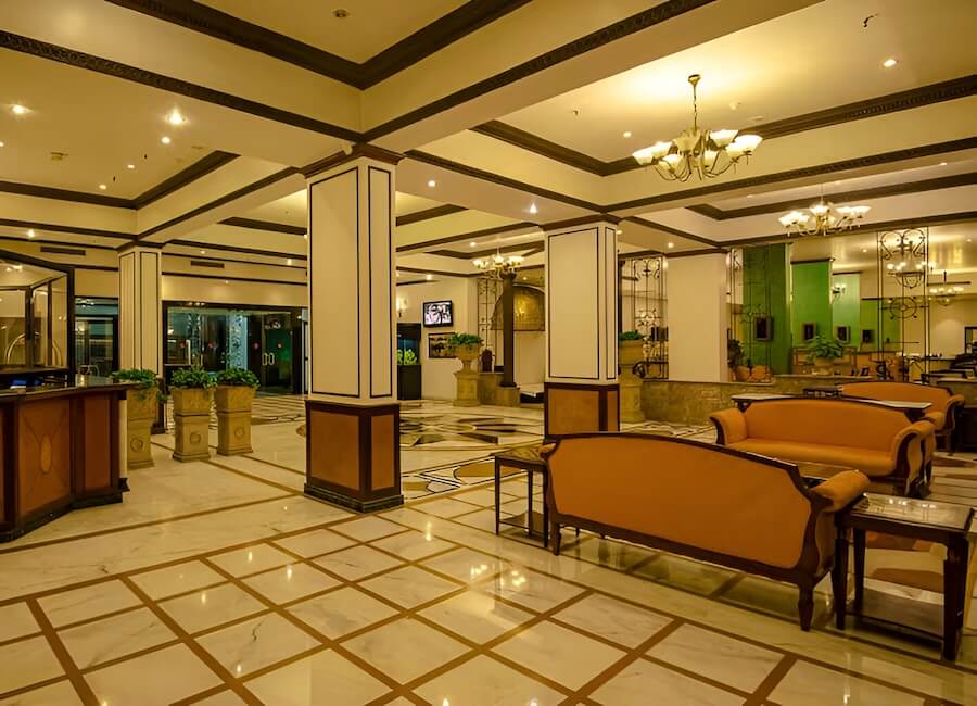 Kanha Shyam Allahabad India (lobby)