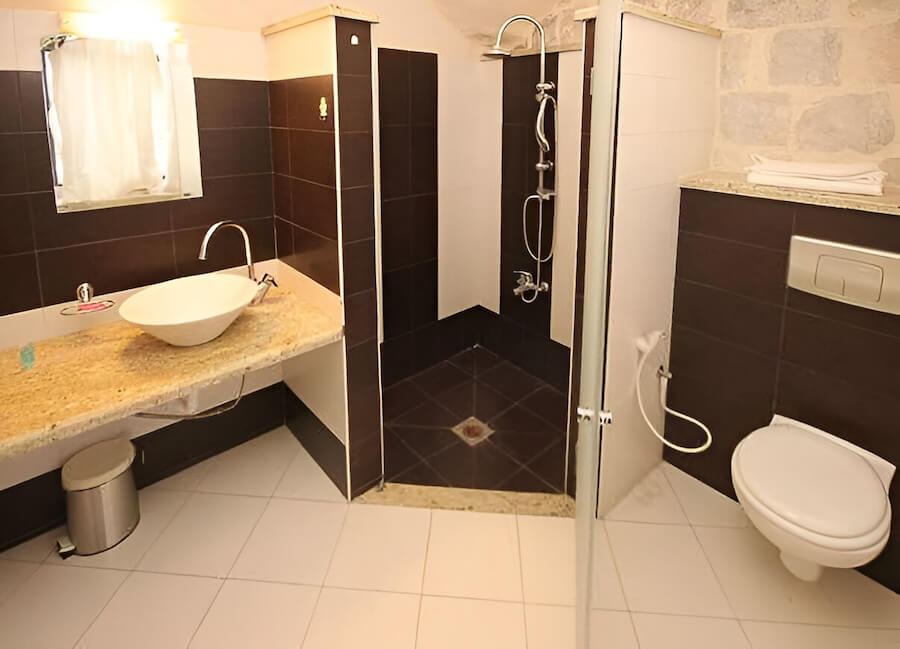Khan al-Wakalah Nablus West Bank (Bathroom)