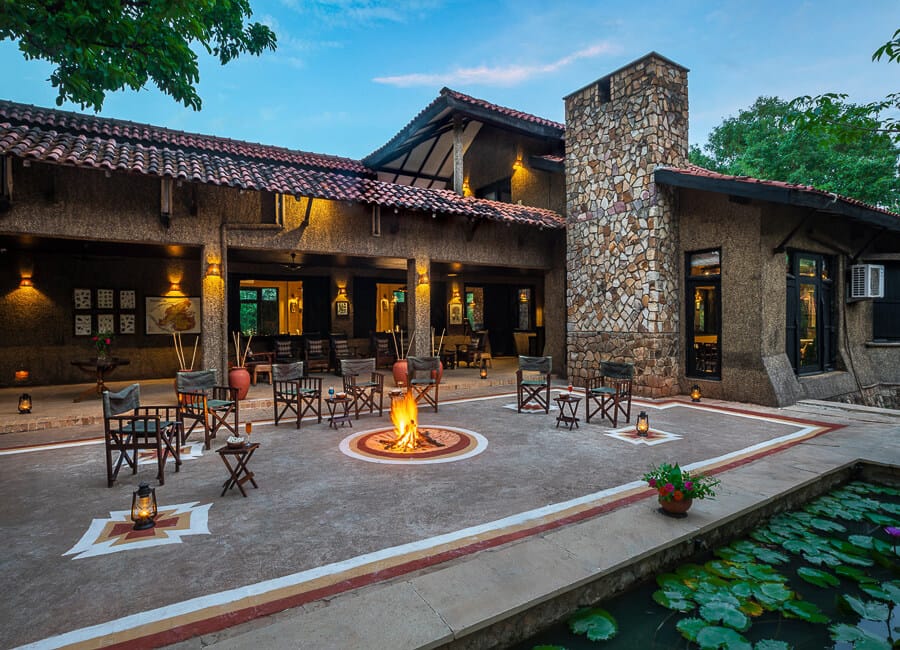 Kings Lodge Bandhavgarh National Park India (Outdoor area)
