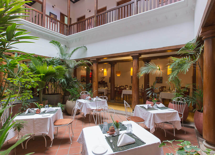 Maison Perumal Pondicherry India (External Courtyard)