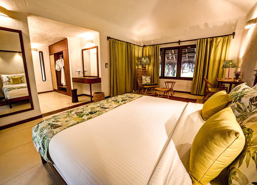 Marari Beach Resort Kumarakom India (Bedroom)