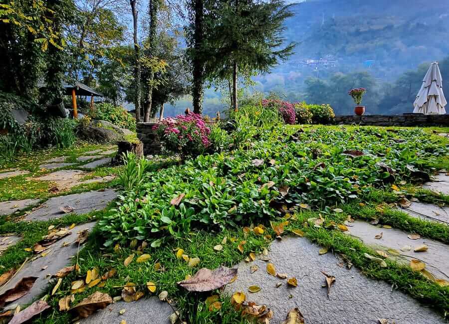 Neeralaya Kullu India (Garden) 1