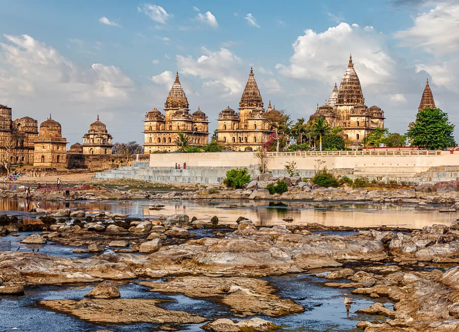 Orchha (Centaphs (chhatris)) India DT 69882826