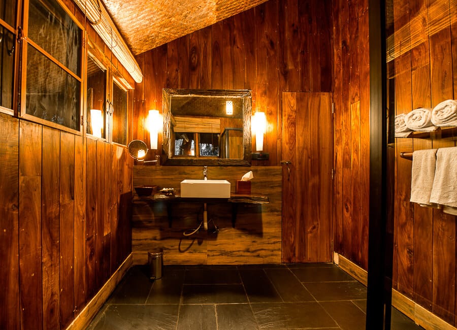 Pepper Trail in Wayanad, Kerala India (Woodpecker Tree House Bathroom)