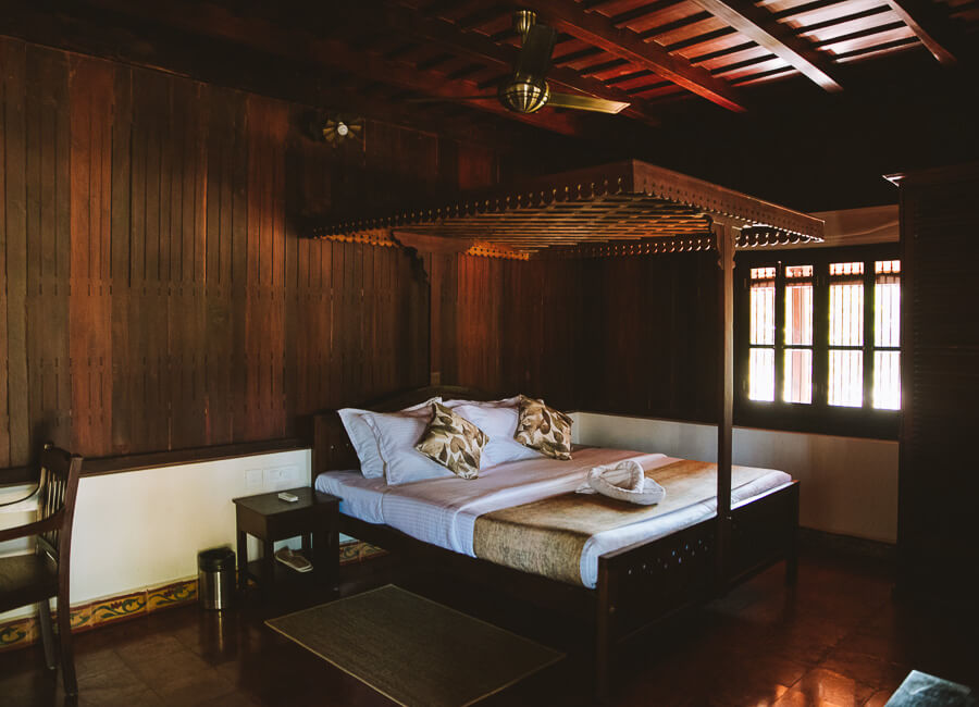 Quiet by the River Malayattor Reserve Forest India (Bedroom)