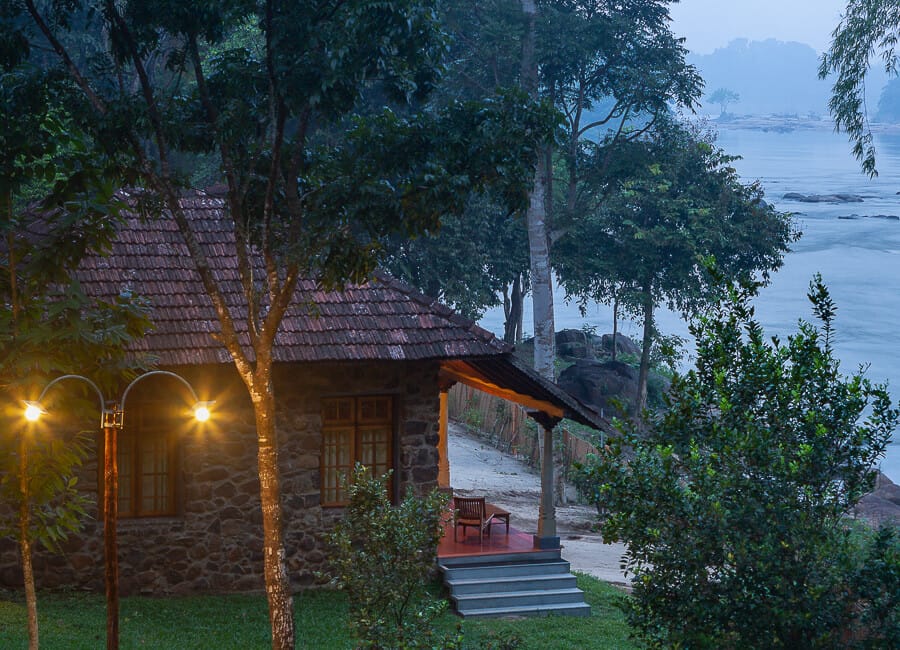 Quiet by the River Malayattor Reserve Forest India (Cottage)