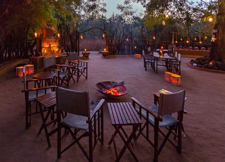 Reni Pani Jungle Lodge near Satpura National Park India (outdoor lounge) 34