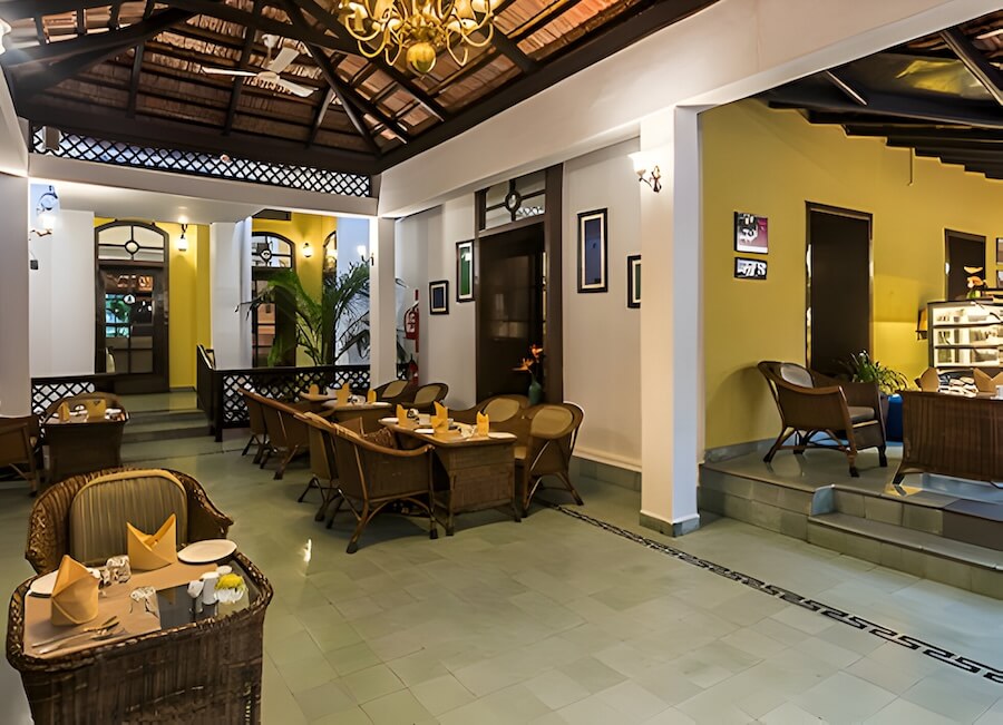 Royal Orchid Metropole Mysore India (High Tea)
