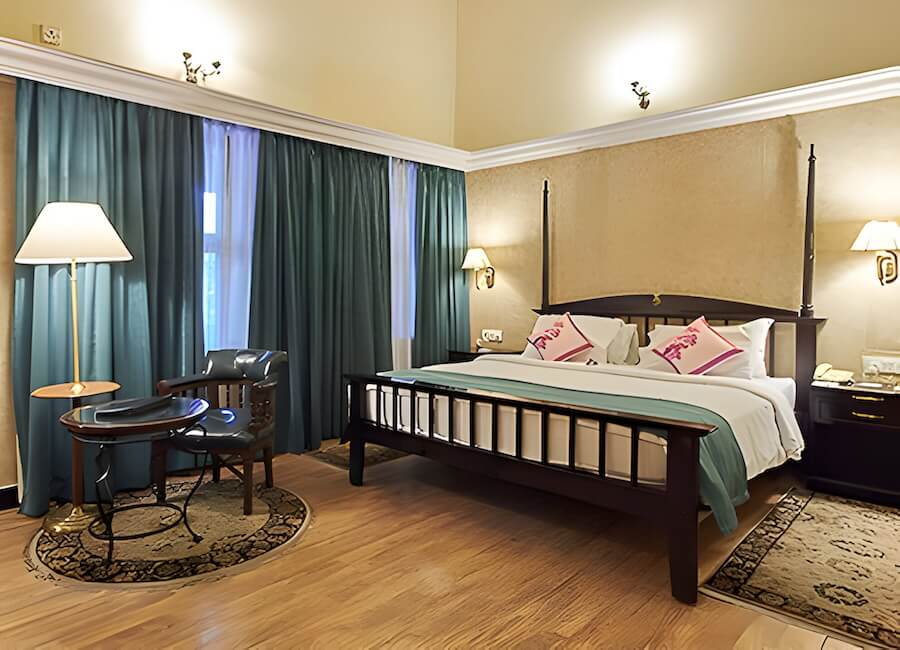 Royal Orchid Metropole Mysore India (Luxury Heritage With Lawn View Balcony)