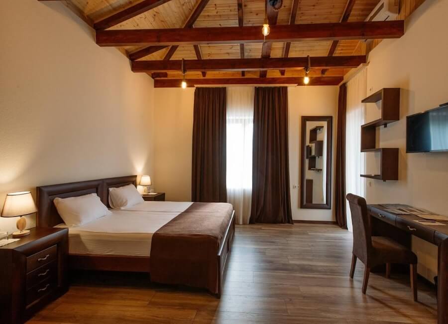 Schuchmann Wines Chateau & Spa Telavi Georgia (Bedroom)