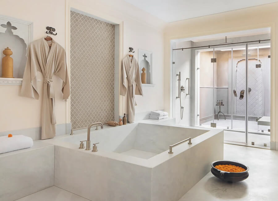 Six Senses Fort Barwara India (Raja Man Singh Pool Suite Bathroom)