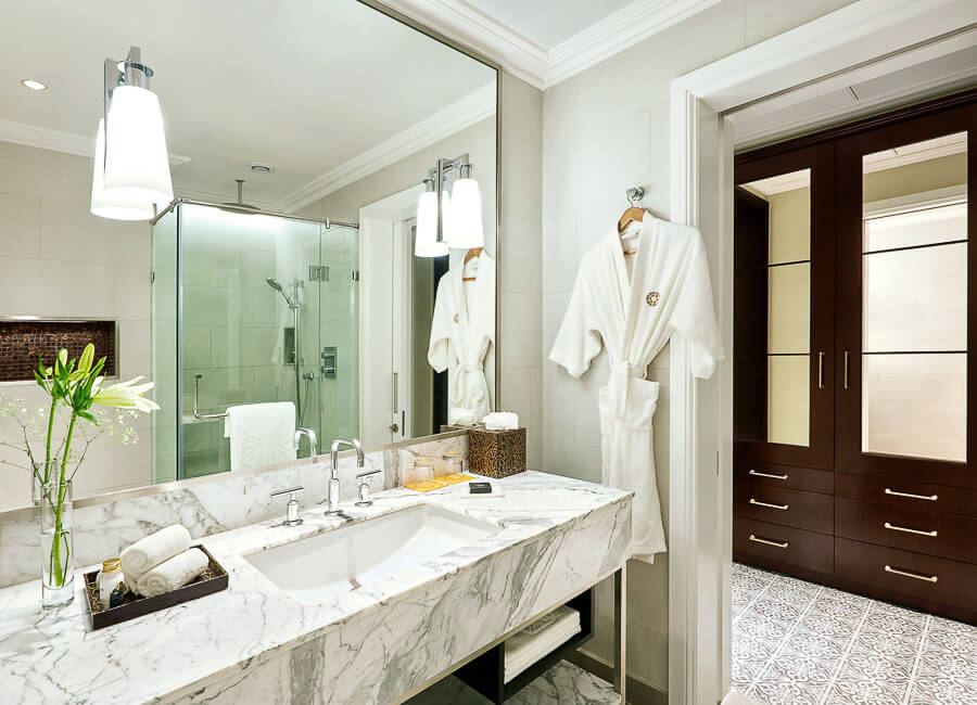 Taj Connemara Chennai Taj Connemara Chennai India (Luxury Room Bathroom)