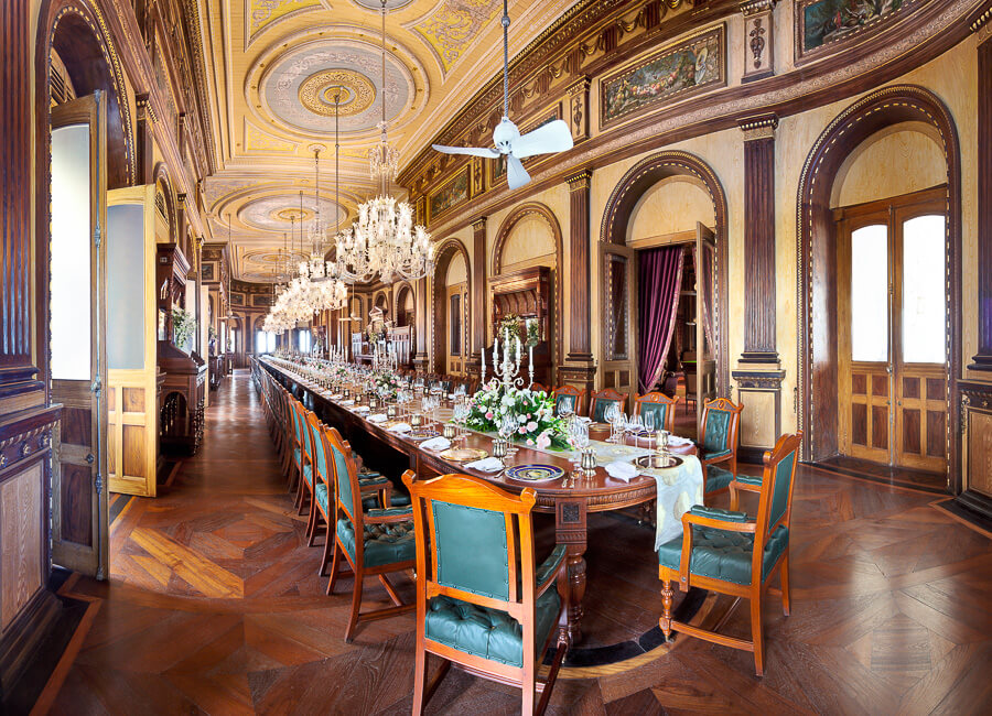 Taj Falaknuma Palace Hyderabad India (Dining Room)