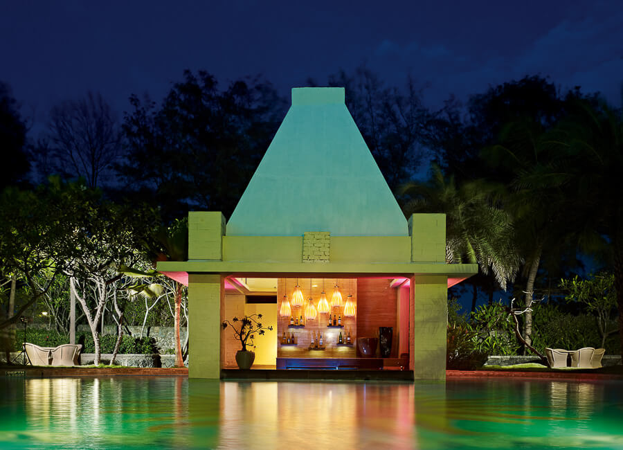 Taj Fisherman's Cove Resort & Spa Chennai India (Sunburst Bar) 1