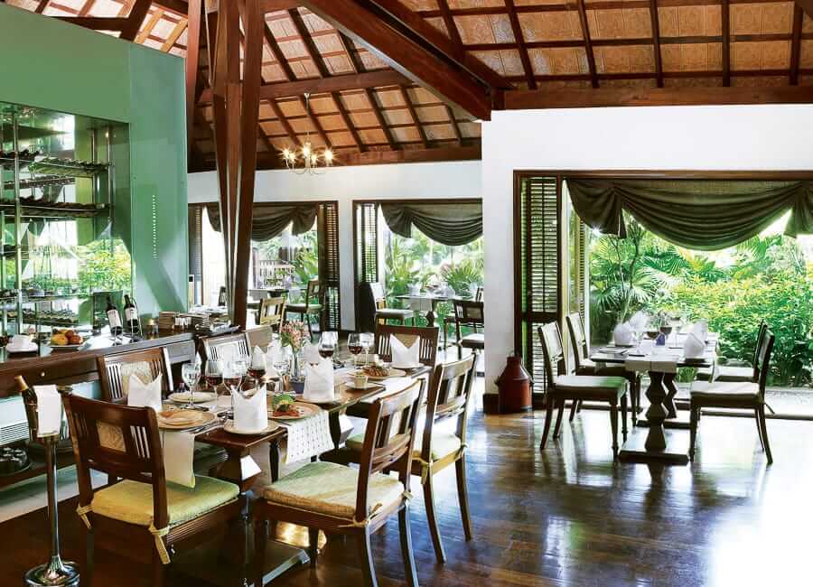 Taj Green Cove Resort & Spa Kovalam India (Curries Restaurant)