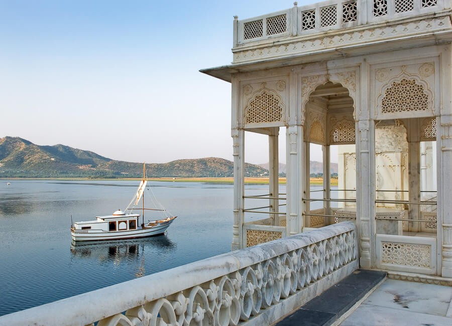 Taj Lake Palace Udaipur India (Royal Spa Boat) 1