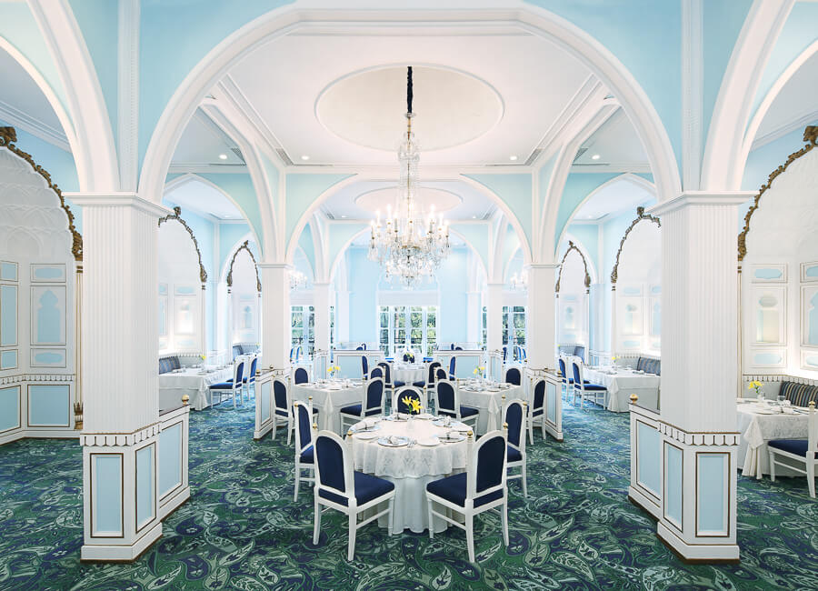 Taj Mahal Lucknow India (Oudhyana Restaurant)