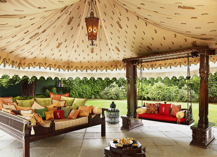Taj Rambagh Palace Hotel Jaipur India (Outdoor Sitting Area)