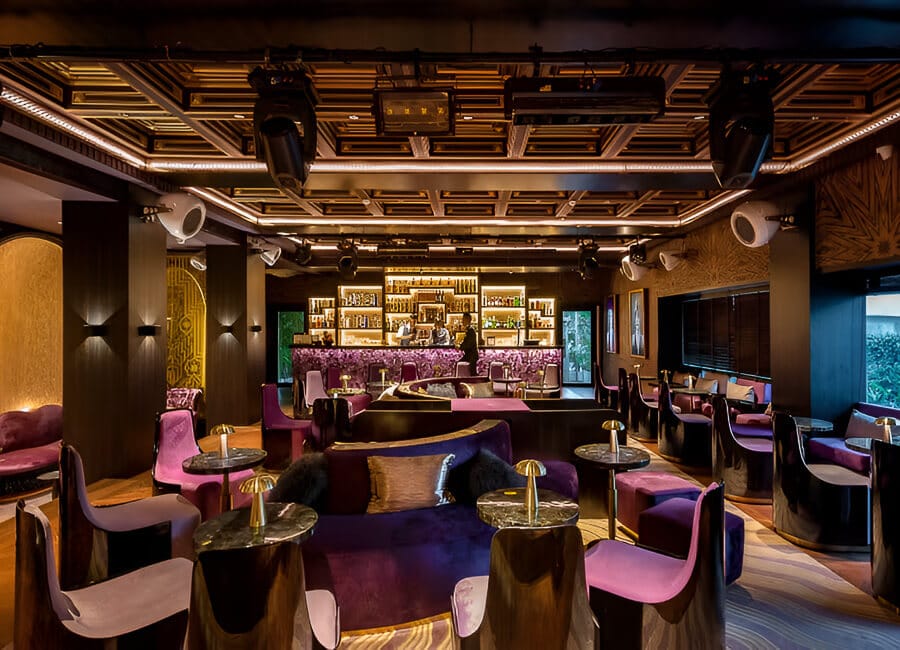 The Claridges New Delhi (Aura Bar)