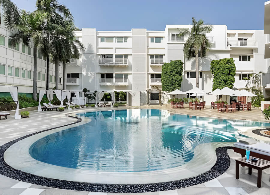 The Claridges New Delhi (Swimming Pool) 2