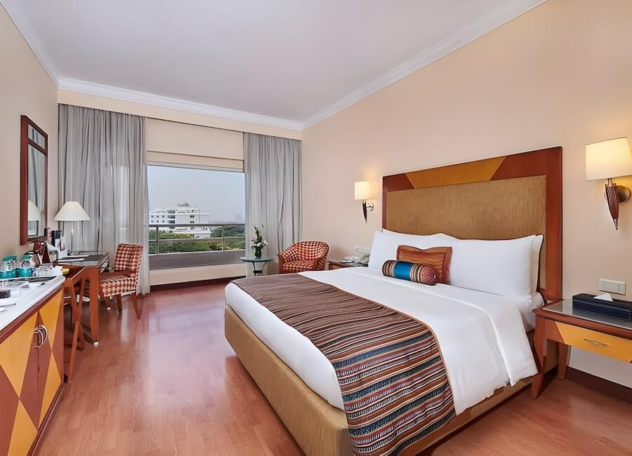 The LaLiT Bangalore India (Executive Club Room)