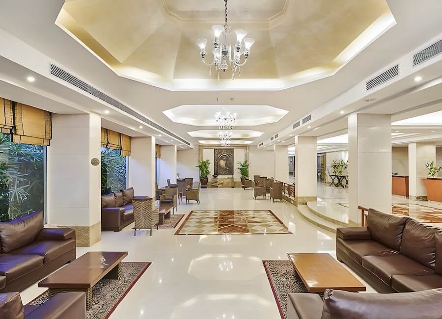 The LaLiT Bangalore India (Lobby)