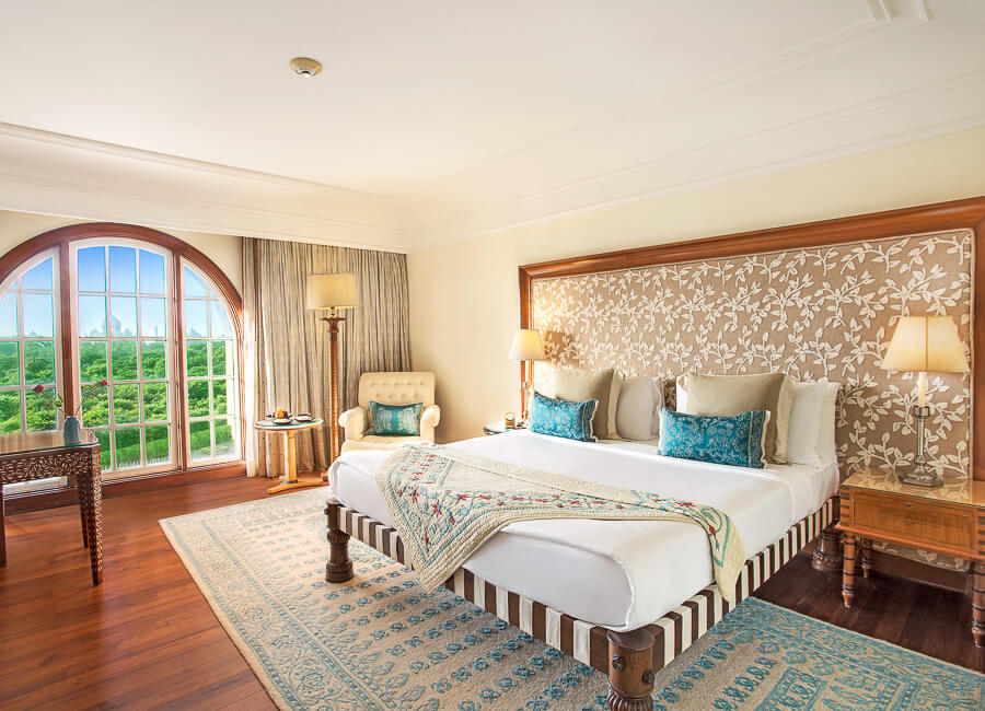 The Oberoi Amarvilas Agra India (Bedroom)