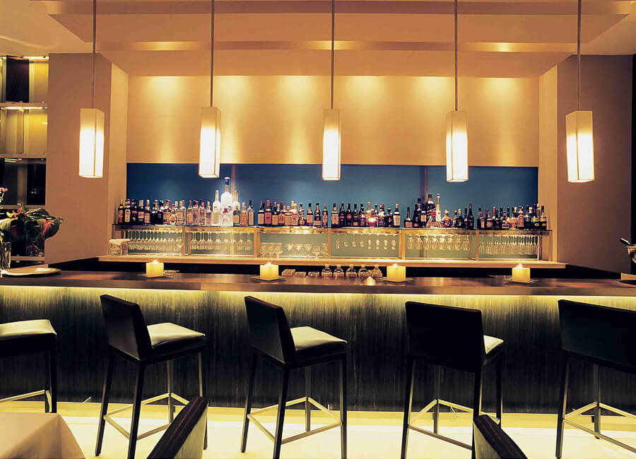 The Oberoi Mumbai India (Bar)