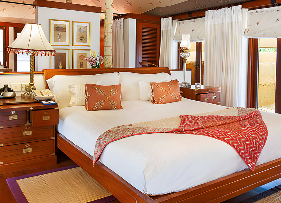 The Oberoi Rajvilas Jaipur India (Royal Tent Bedroom)