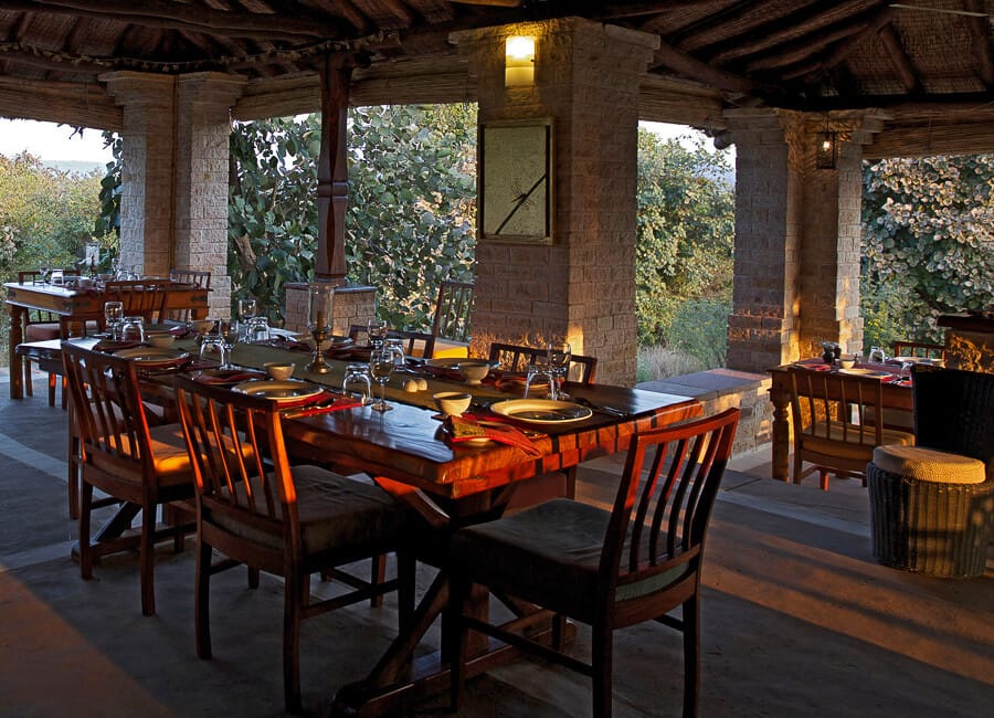 The Sarai at Toria Khajuraho India (Dining room)