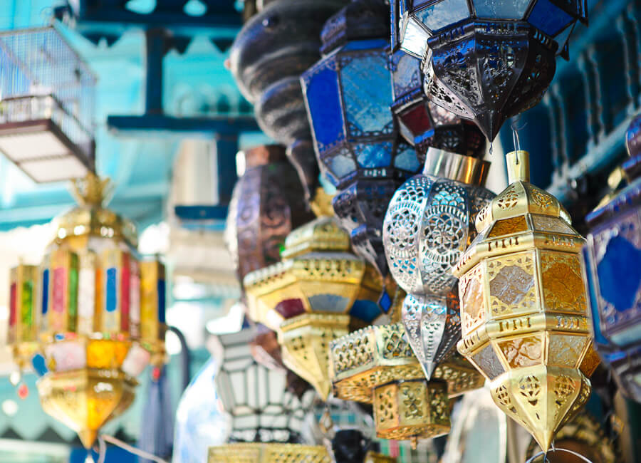 Tunis (Tunis Medina. traditional lamps) Tunisia DT 48804421