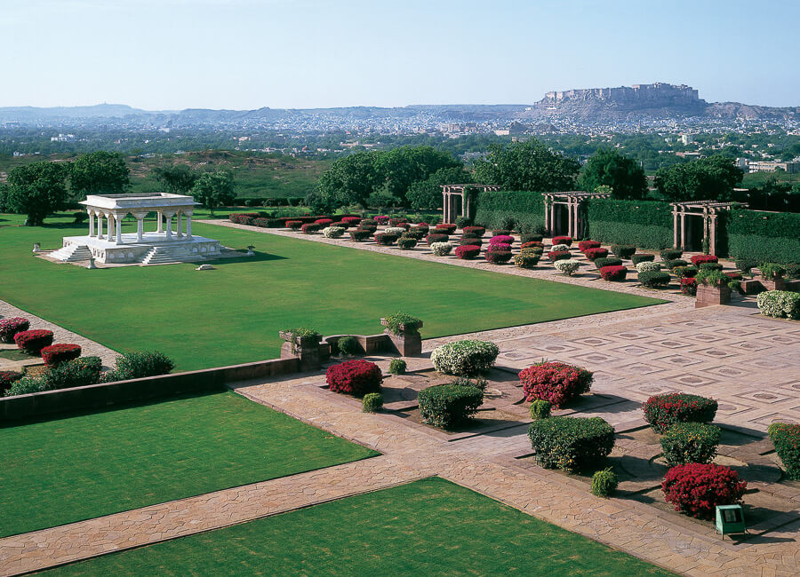 Umaid Bhawan Palace Jodhpur India (Palace Gardens)