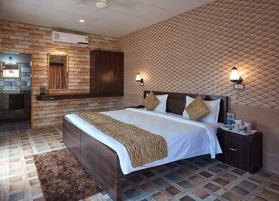 Vijay Vilas Palace Palitana Gujarat India (Heritage Villa Room) 1