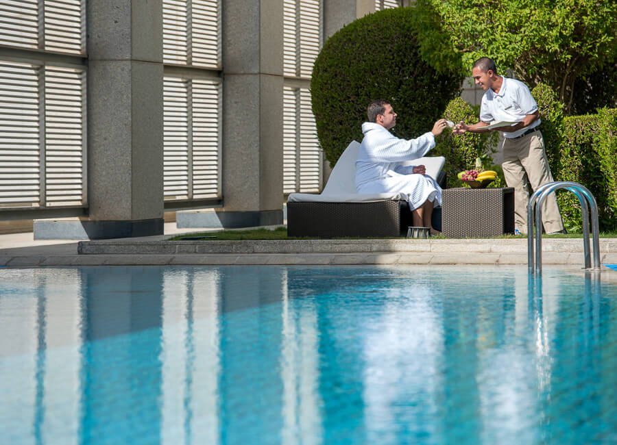 Four Seasons Hotel Riyadh Saudi Arabia (Swimming Pool)