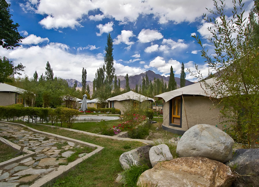Mystique Meadows Earth Homes Hunder, Nubra Valley Ladakh India 2