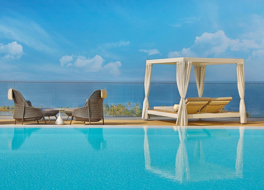 Shangri La Jeddah Saudi Arabia (Outdoor swimming pool)
