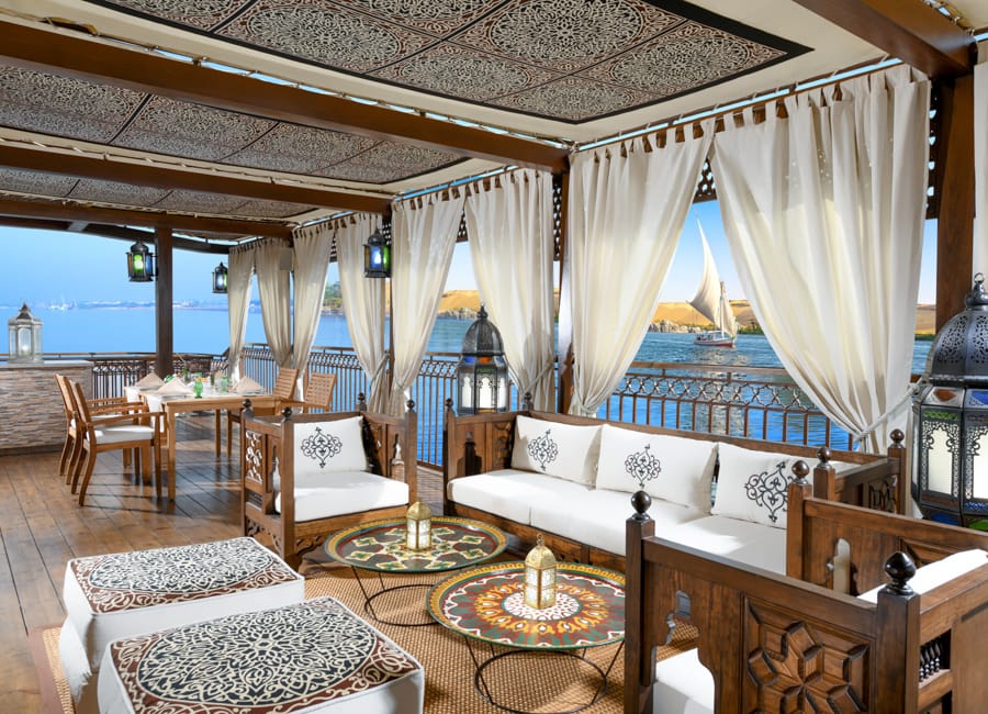Molouky Dahabiya - River Nile Private Charters in Egypt (Lounge)