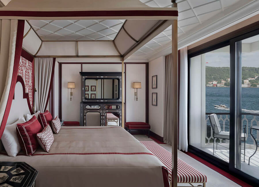 Ciragan Palace Kempinski Istanbul Turkiye (Royal Ottoman Suite)
