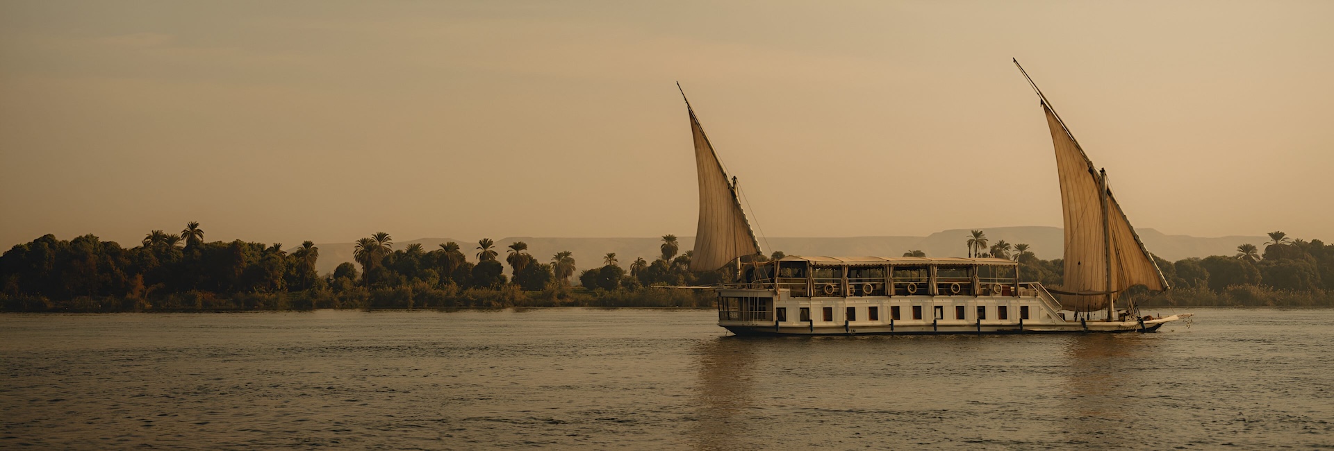 Set Nefru Dahabiya Nile private charter Egypt