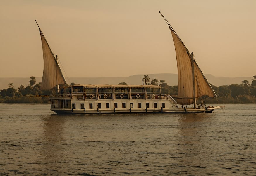 Set Nefru Dahabiya private charter Egypt