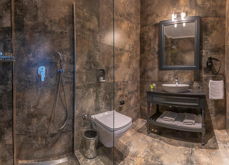 Hotel Marina Bay Gocek Turkiye (Superior Deluxe Room bathroom)