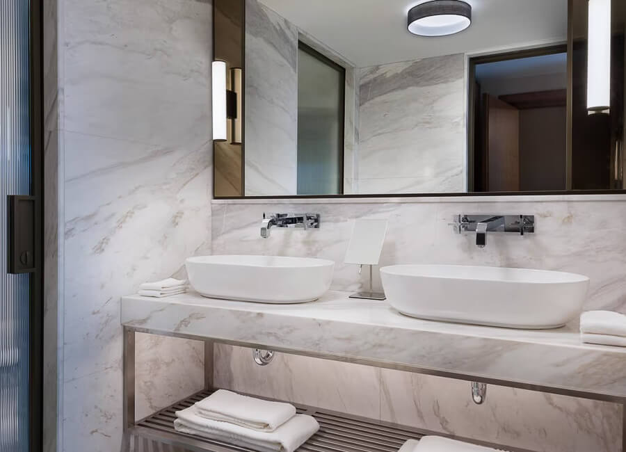 Izmir Marriott Hotel Turkiye (Presidential Suite bathroom)