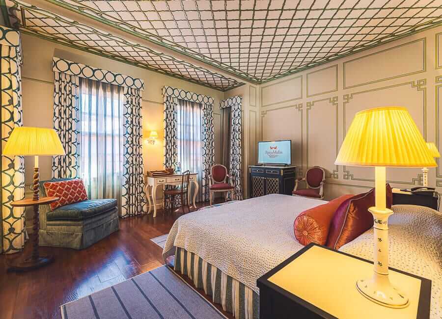 Ruin Adalia Antalya Turkiye (Bursa Suite)