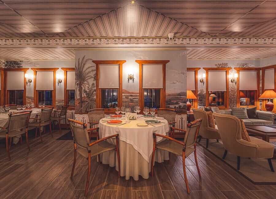 Ruin Adalia Antalya Turkiye (Restaurant)