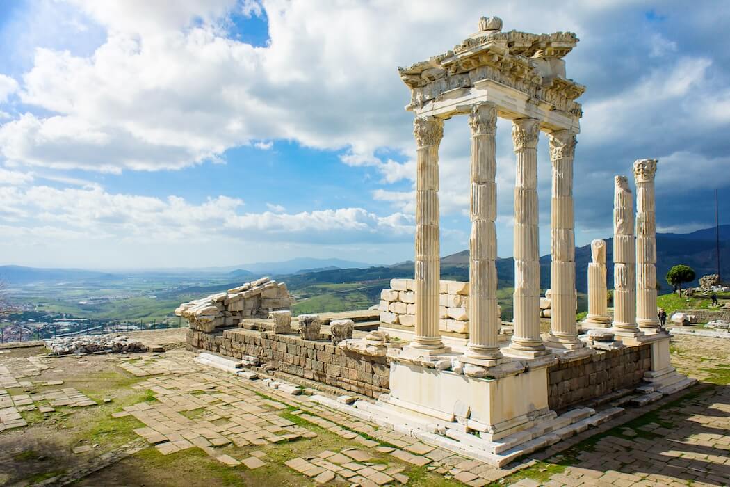 Unmissable Sights in Turkiye - Discover idyllic rural classical sites (Pergamon Temple of Trajan) DT 35387975
