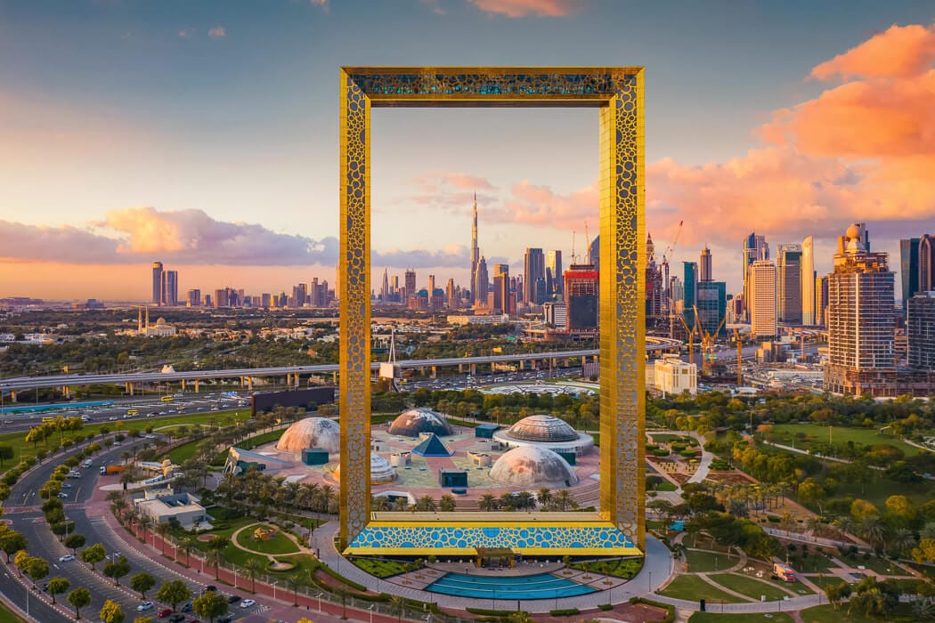 Dubai & Abu Dhabi Holidays architecture in the UAE (Dubai Frame) DT 171270049
