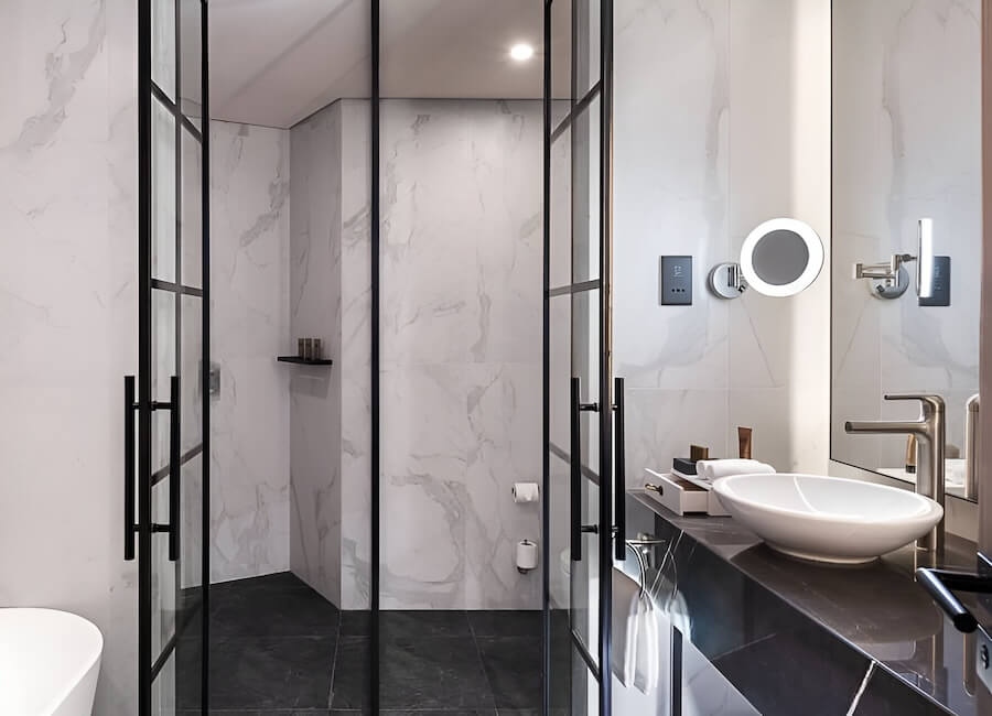 Paramount Hotel Midtown Dubai UAE (suite bathroom)