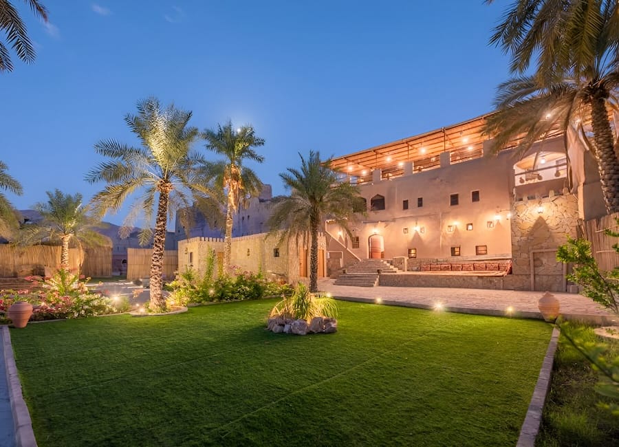 Antique Inn Nizwa, Oman (Garden) 1